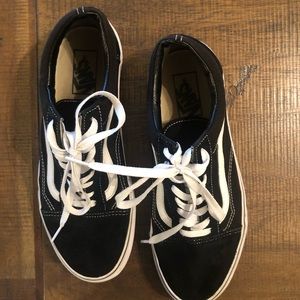 Black Vans